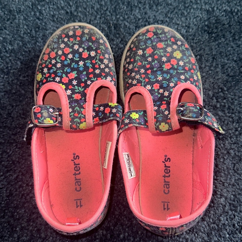 Carters girls shoes